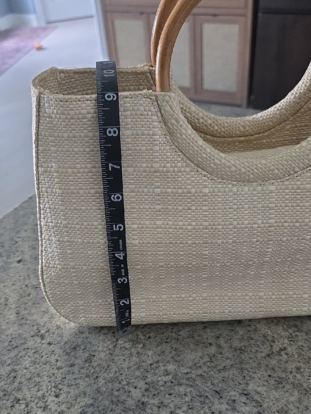 GAP Woven Straw Tote Bag with Wooden Handles - Natural - Picture 6 of 8